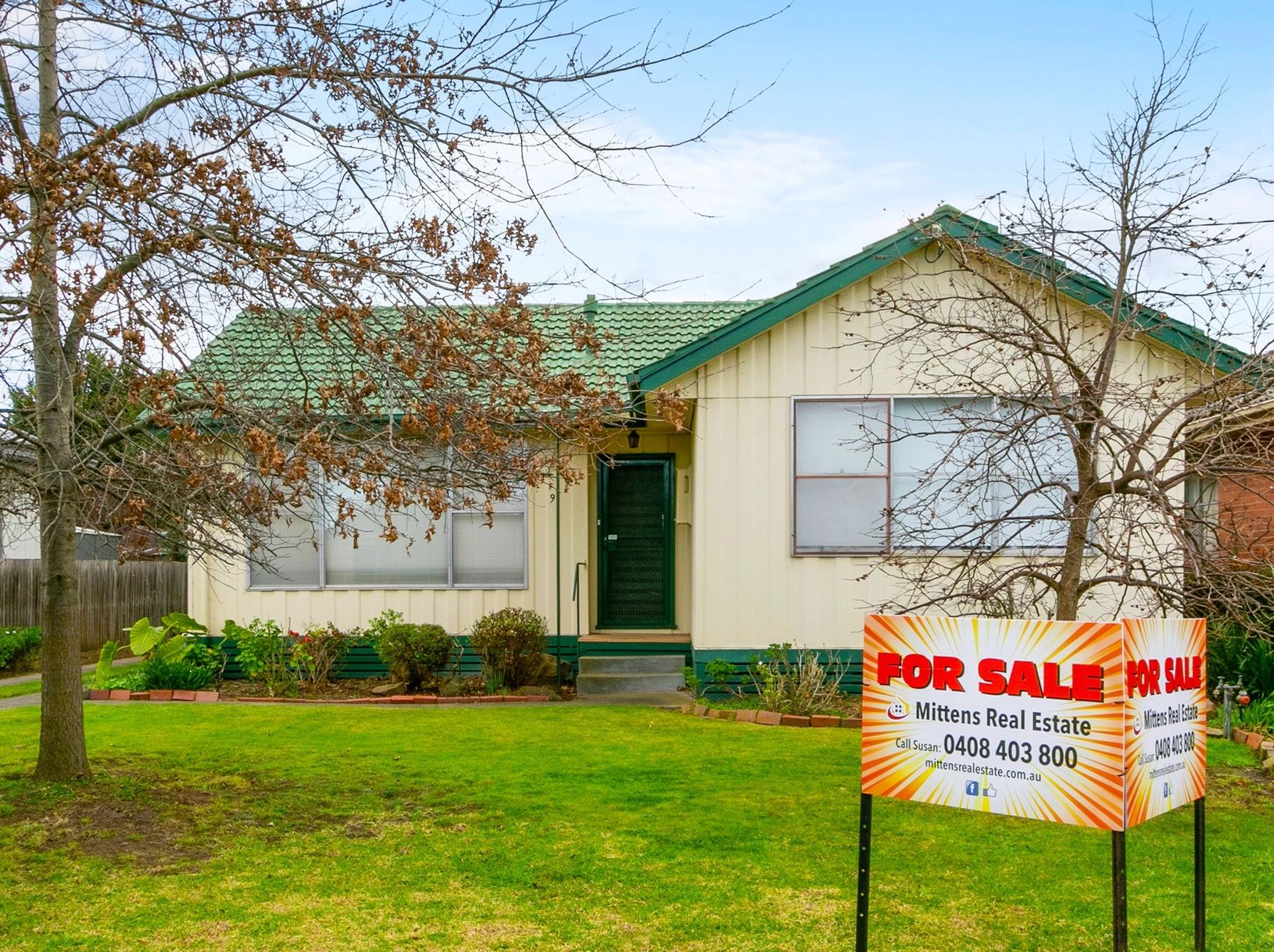 Real Estate Agent Mittens Real Estate